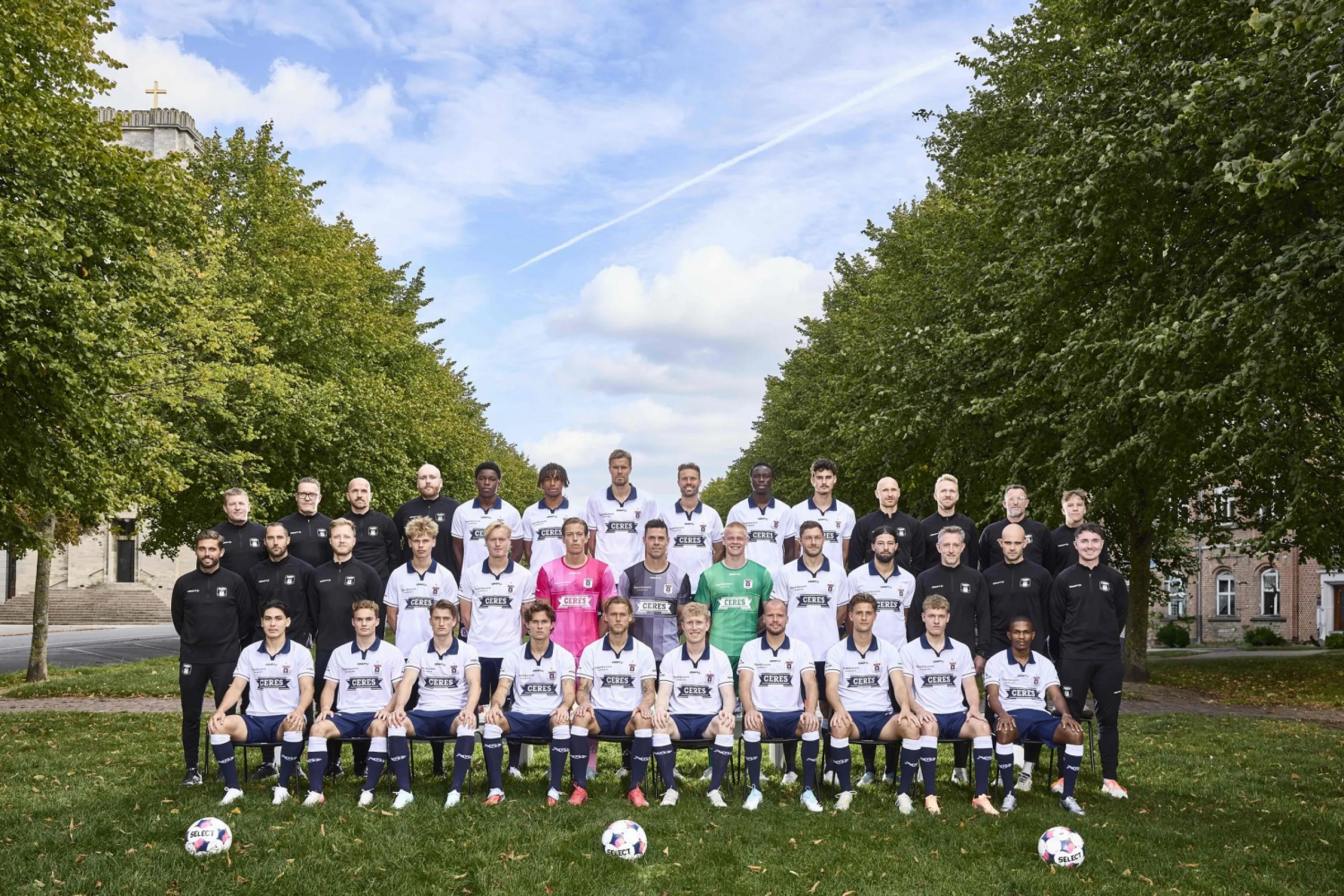 AGF's officielle holdfoto i sæsonen 2025/26.