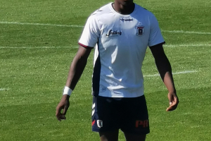 Stefen Erwan Tchamche scorer til 1-0 i U/19 holdets 2-1 sejr over AaB. lørdag den 2 september på fredensvangsbane 1.