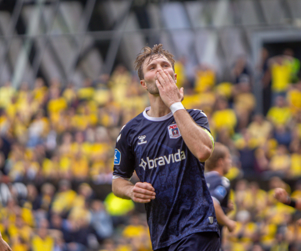 Patrick Mortensen jubler efter scoring i Brøndby.