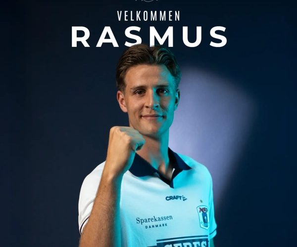 Rasmus Carstensen i AGF trøje