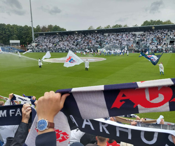 AGF-fans på Ceres Park Vejlby mod BIF.