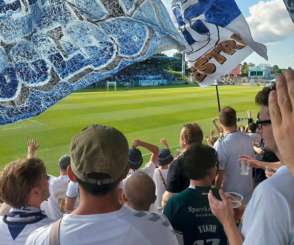 AGF-fans på Lyngby Stadion 2026.