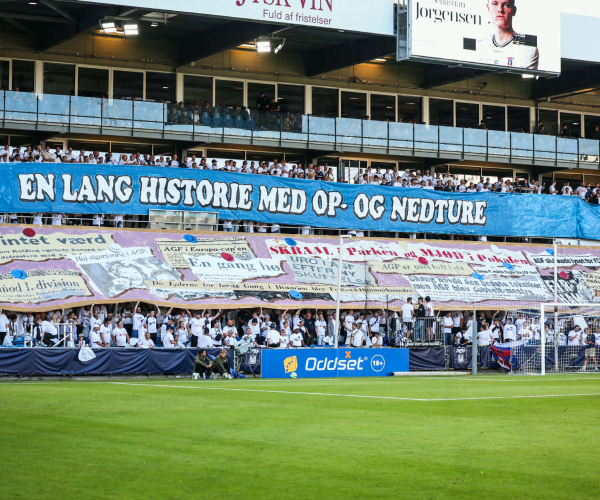 Tifo på Cepheus Park mod Lech Poznan.
