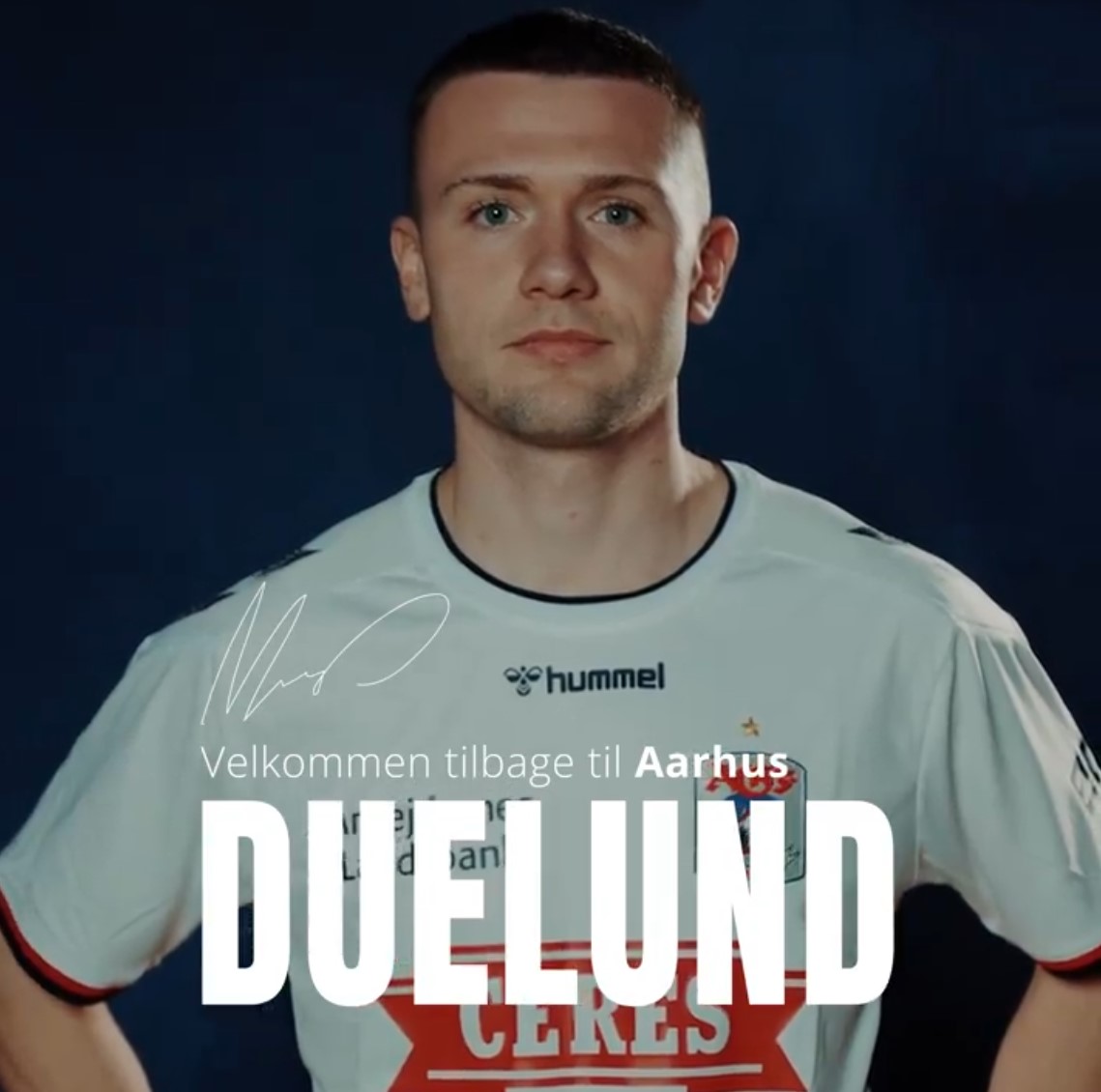 Officielt: Mikkel Duelund bliver AGF-spiller