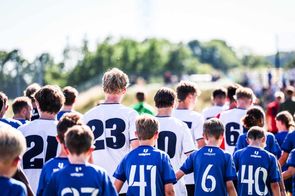 AGF møder Skødstrup SF i showkamp.