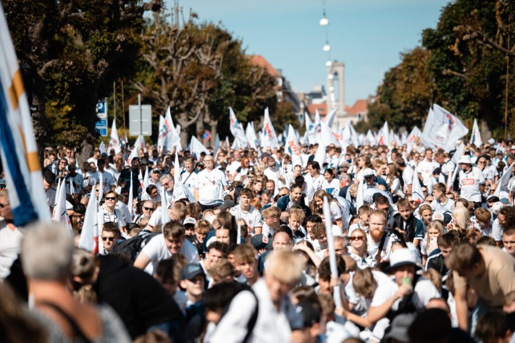 KOM SÅ DE HVIIIIE - Aarhus Walk 2024