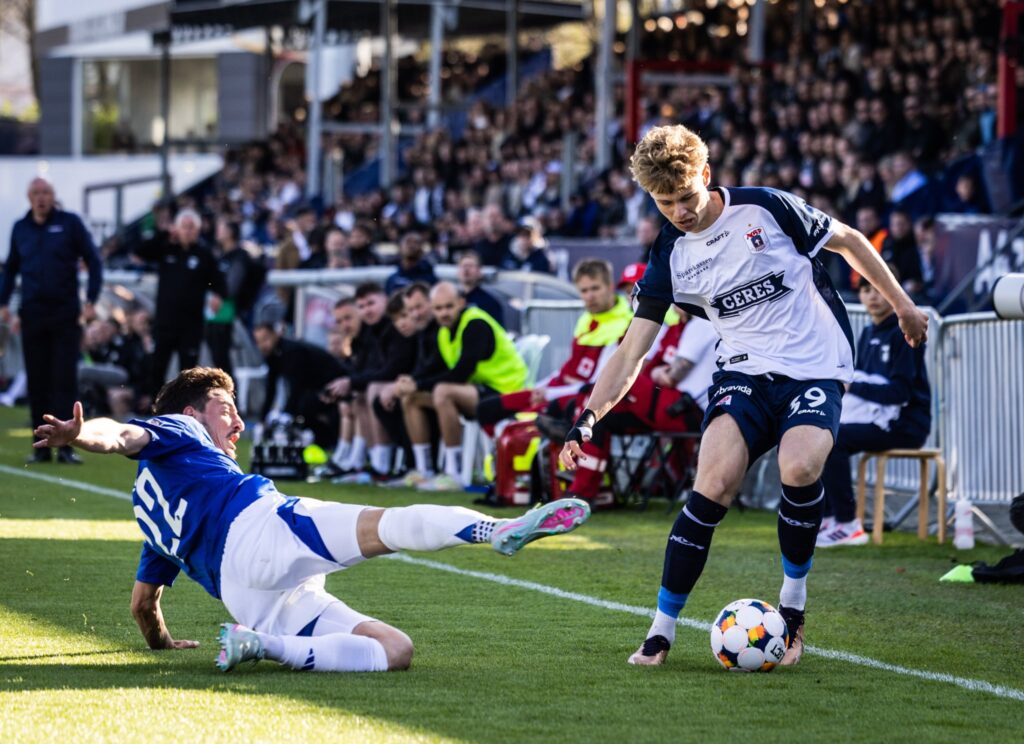 Frederik Emmery i kamp mod FCK.