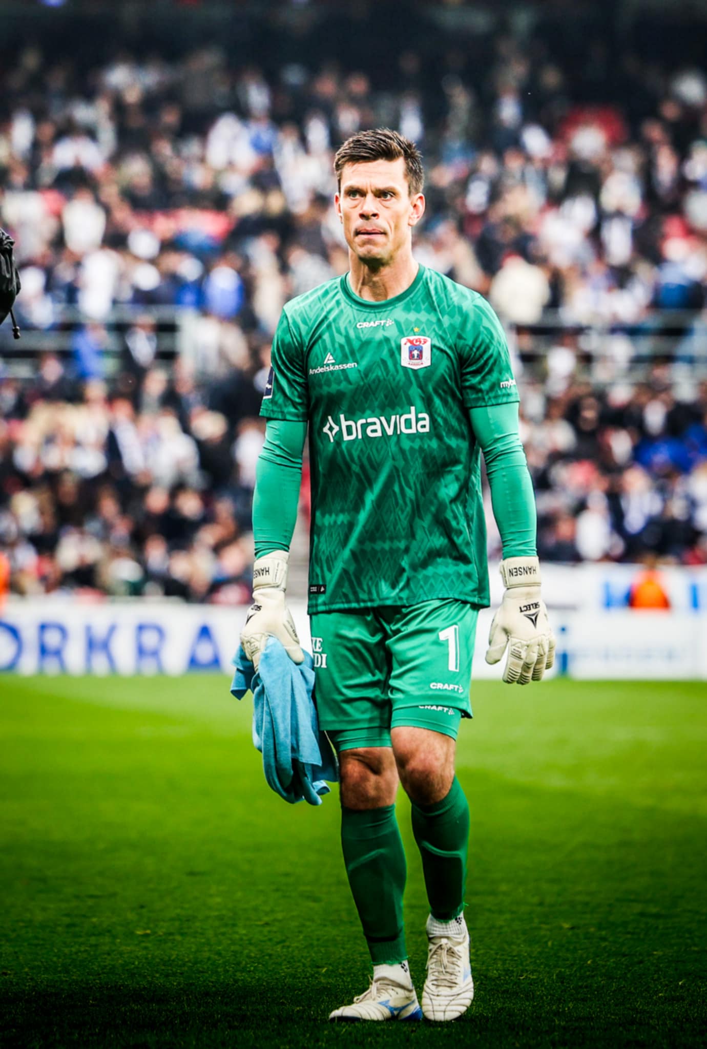 Jesper Hansen går i Parken.