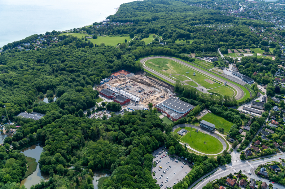 Luftfoto af byggepladsen i Kongelunden juli 2025.