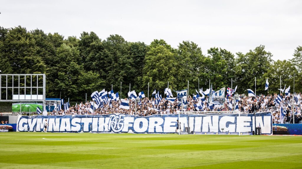 Tifo på Ceres Park Vejlby mod Randers.