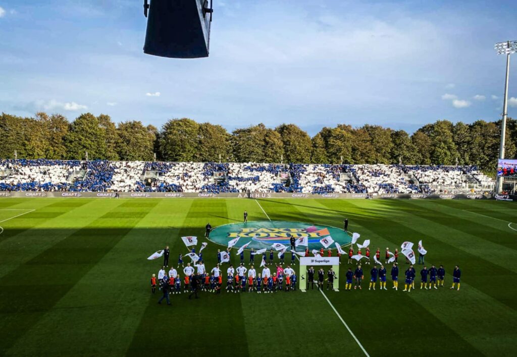 AGF Tifo på langsiden - 145 års fødselsdag.