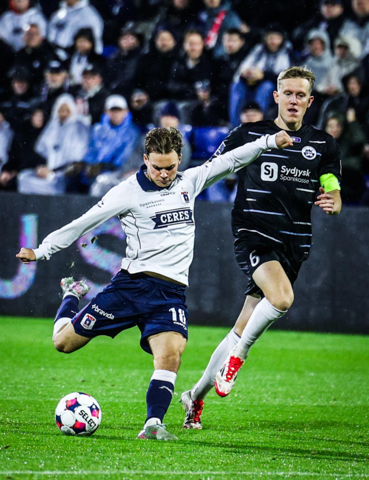 Kristian Arnstad afslutter mod Sønderjyske.