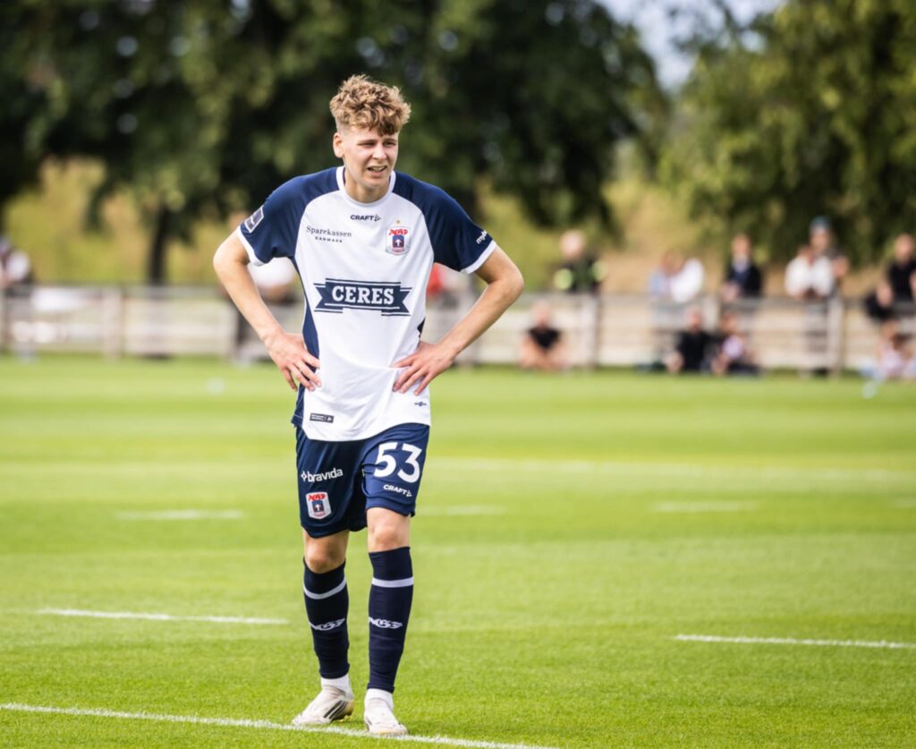 Tómas Óli Kristjánsson uden bold på Fredensvang.