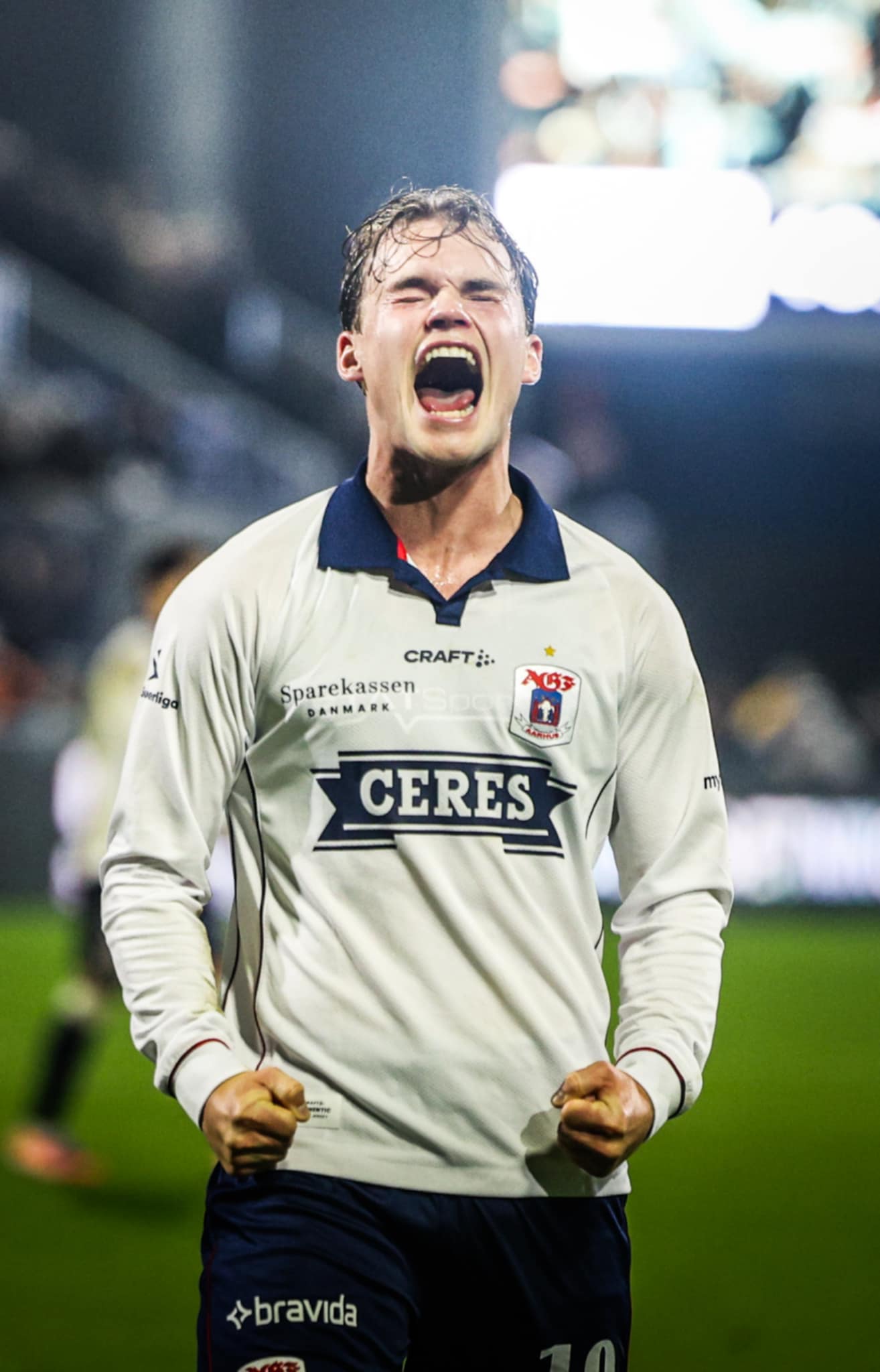 Kristian Arnstad jubler efter mål mod Sønderjyske.