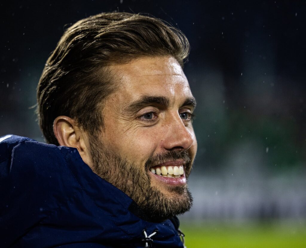 Jakob Poulsen smiler efter sejr på Ceres Park Vejlby.