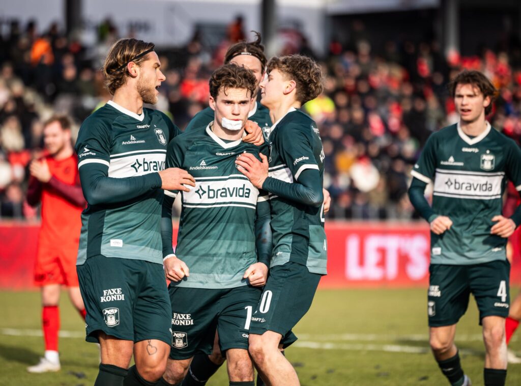 Kristian Arnstad med plaster i kamp mod FC Fredericia.