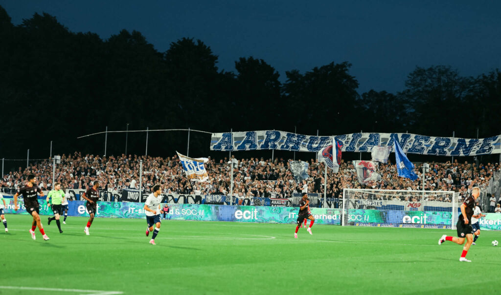Fans mod FCM.